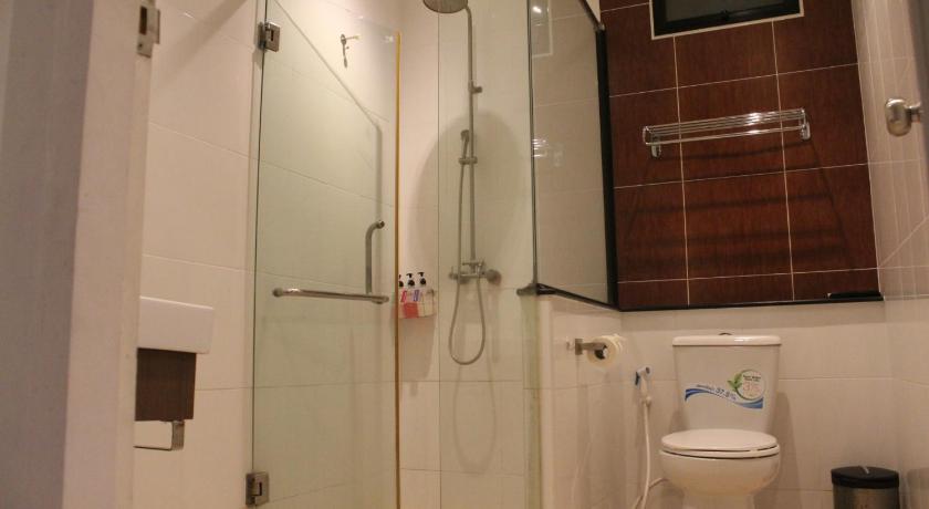 Image of Deluxe Family Room 2