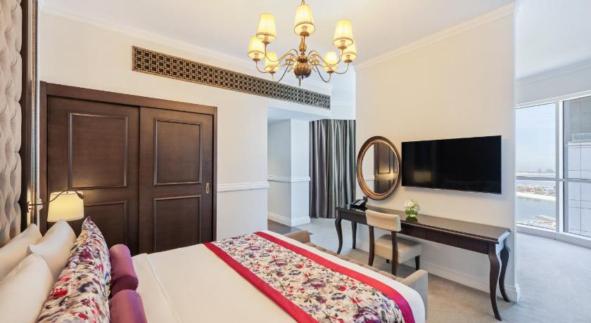 Image of Grand Studio, Private Beach, Infinity Pool, Lazy River & Kids Club Access 5
