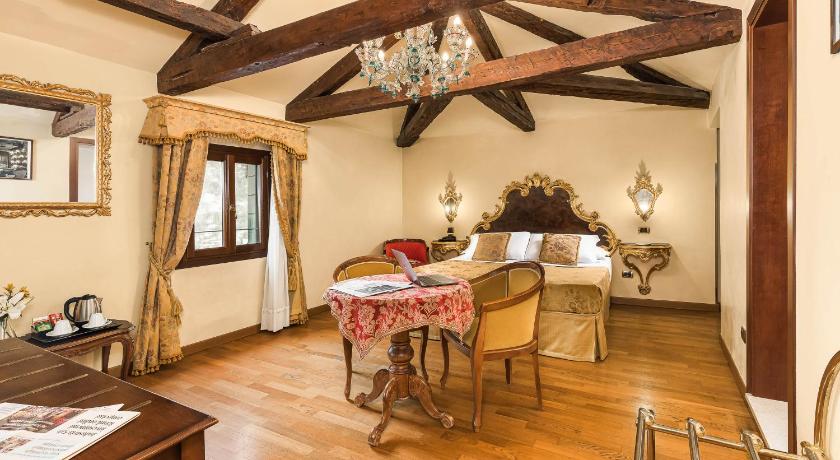 Fotografija Klasična triposteljna soba (Classic Triple Room) 11