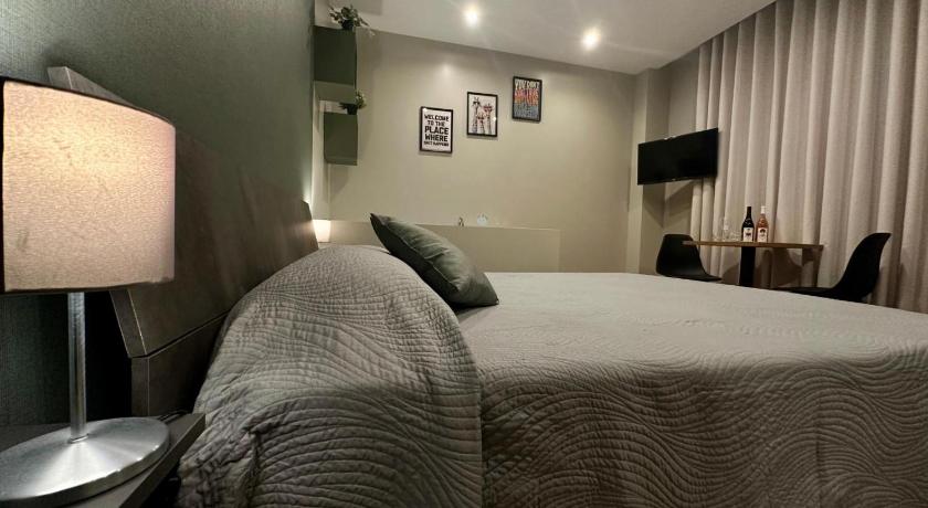 Qualora Room & Suite