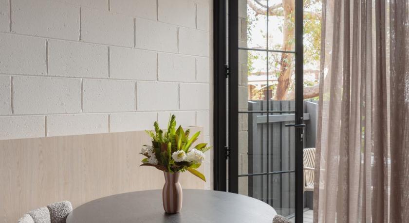 MAC Richmond by Melbourne Apartment Collection - image 3