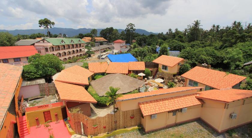 Pandora Lifestyle Hotel - image 9