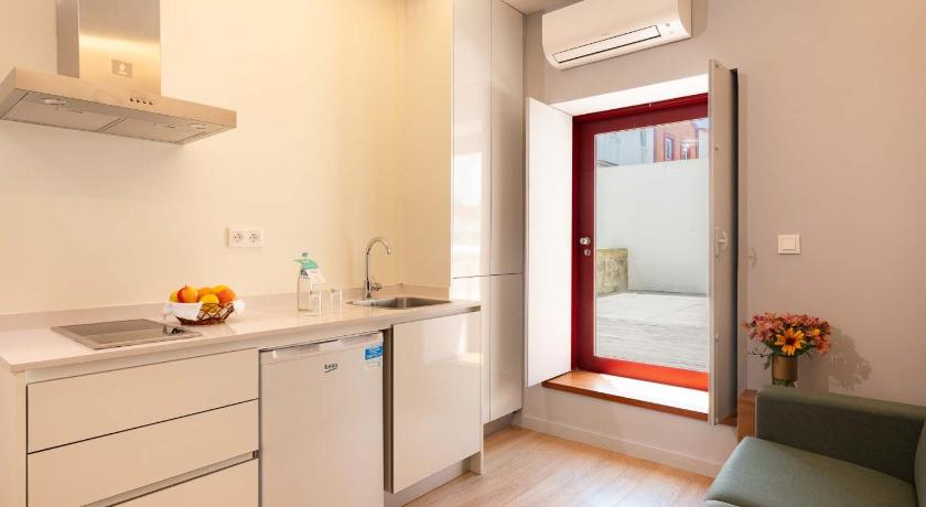 ヴィアナ・ド・カステロ Hotel Casa Melo Alvim 4つ星 ホテル プール