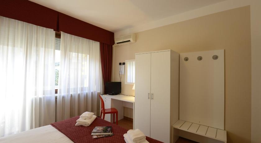 Hotel Tourist