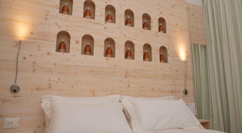 Image of Standard Double Room 0