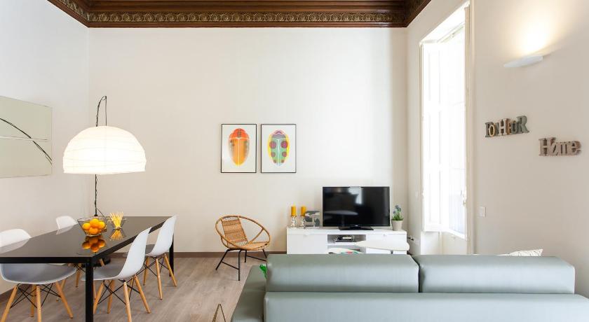Music Palace with terrace Apartment photo