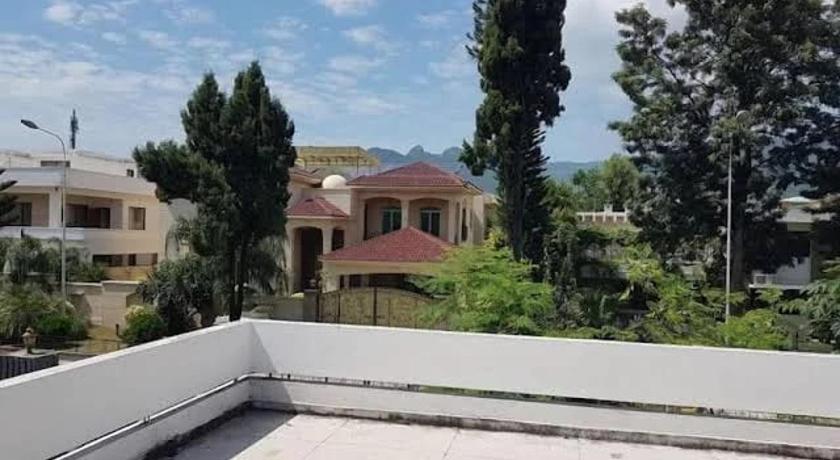 Luxury Moon Guest House - image 7
