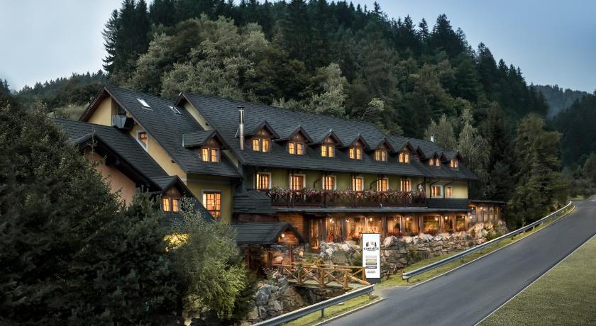 Hotel in restavracija Pod Roglo