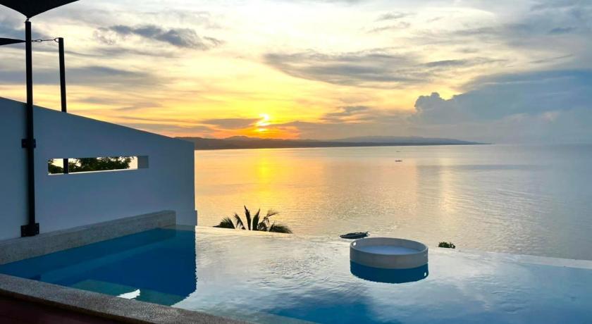 Epic Suites Bohol - Adults Only - image 10
