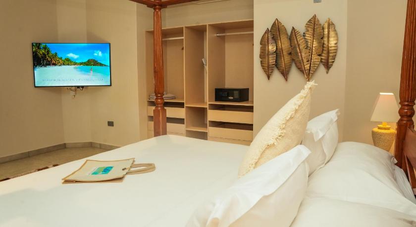 Image of Family Suite 6
