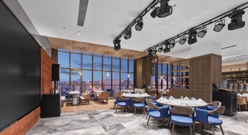 DoubleTree by Hilton Beijing East Third Ring Road - image 5