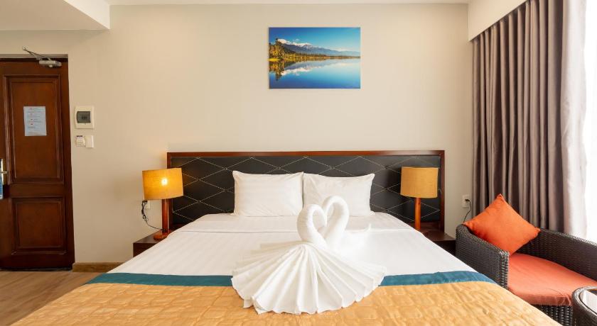 Image of Grand Sea View Room 9