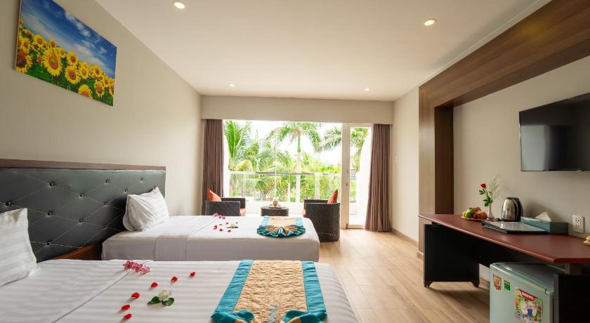 Image of Deluxe Garden View 6