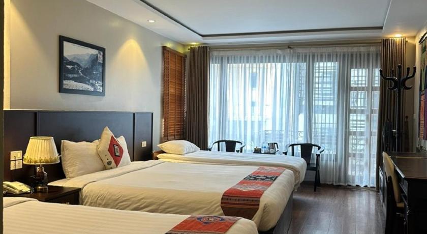 Image of Family (1 Double Bed + 2 Single Beds) 3