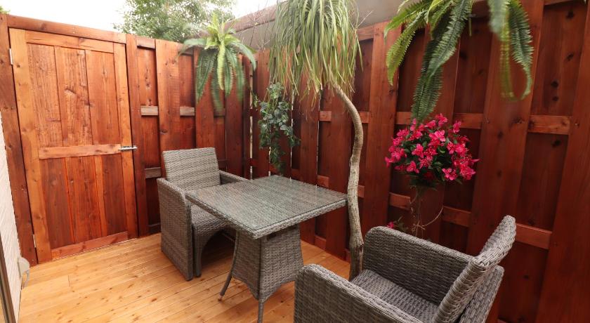 오키나와 본섬 グランメール親川 (グランメール親川) 4성급 싱글룸 레스토랑