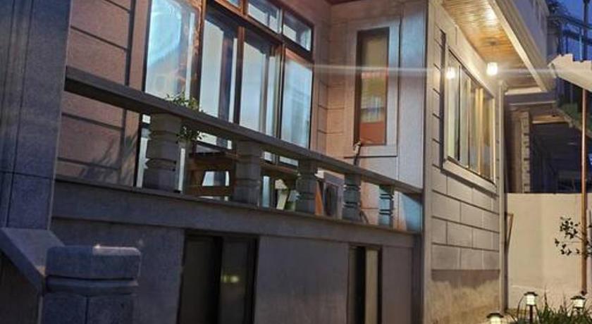 전주 레트로91 - 70년대 하우스 4성급 숙소 수영장