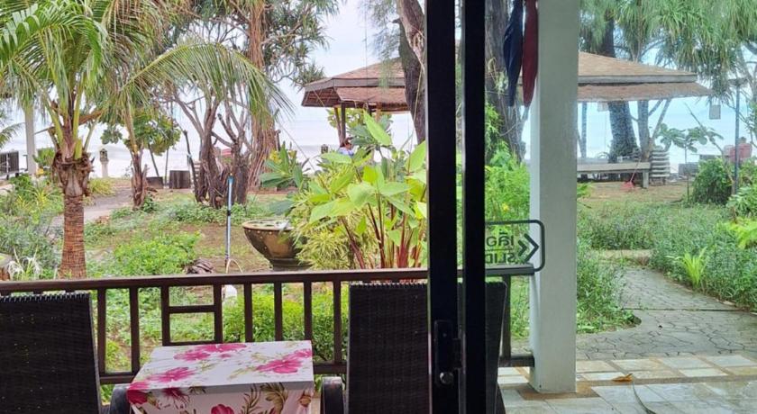 Lanta Villa Resort - image 23