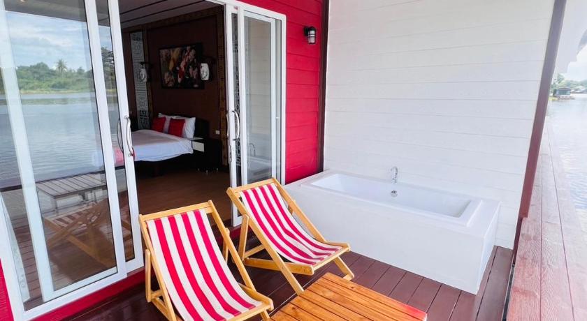 Kasem Island Resort – Kanchanaburi, LA