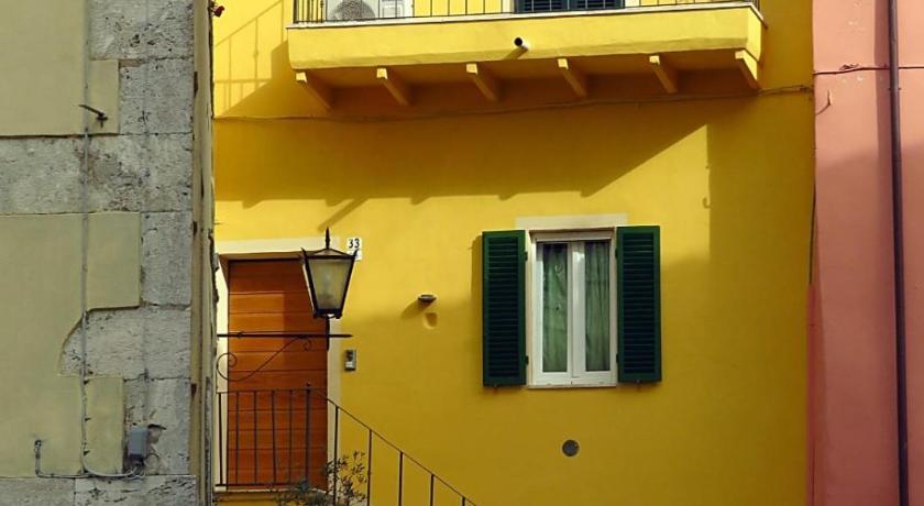 Marivo Apartment