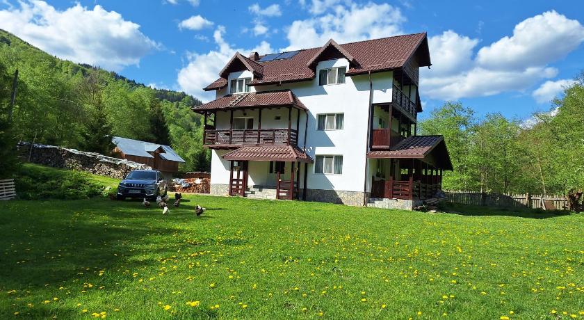 Sătic Casa Maria
