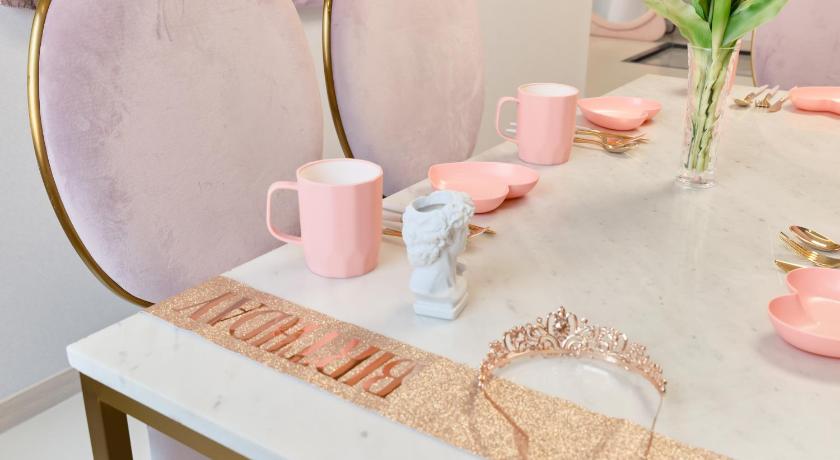 서울 4개의방 2개의 화장실 거실 부엌이 있는 핑크룸 (Pink room 4 bedroom) 3성급 싱글룸 외관