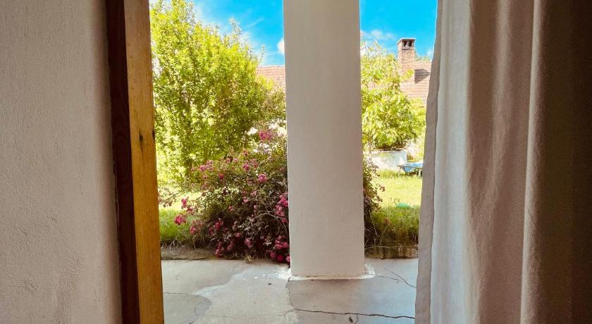 ラロクシュムジュシュ Charmantes Arkadenhaus mit großem Garten 4つ星 シングルルーム 施設