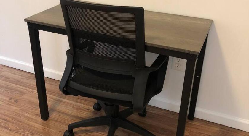 ニューアーク (NJ) Private apartment with 3 bedrooms and 1 bathroom near Newark International Airport EWR and New York  2つ星 宿泊施設 施設