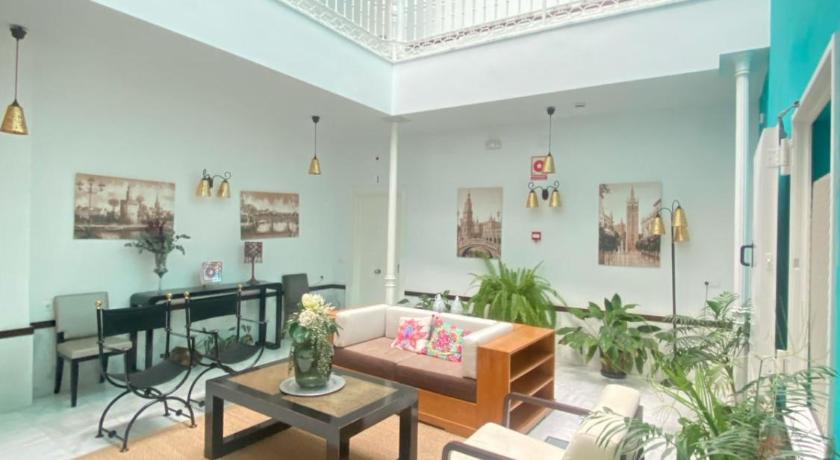 セビリア Hostal Fabiola 4つ星 ホテル プール