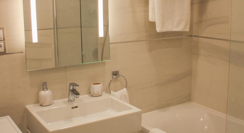 Image of One-Bedroom Premium Apartment 2