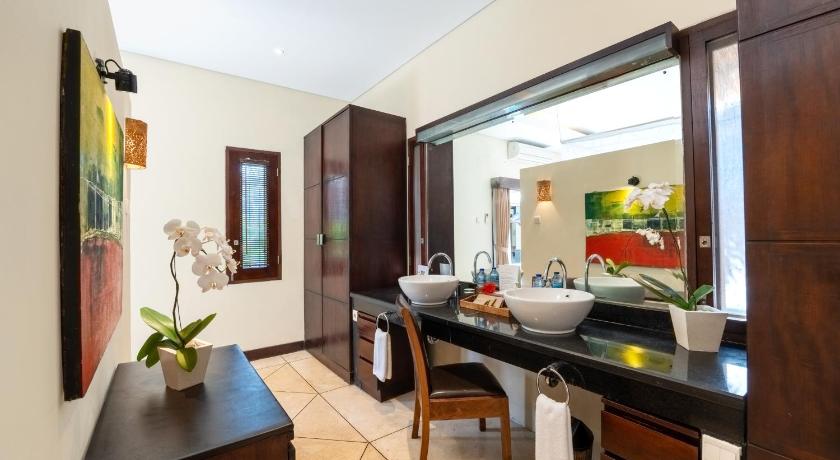 Image of Villa with Private Pool 9