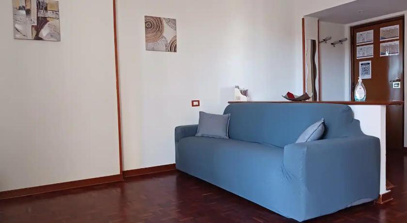 ローマ Saky's House 4つ星 シングルルーム プール