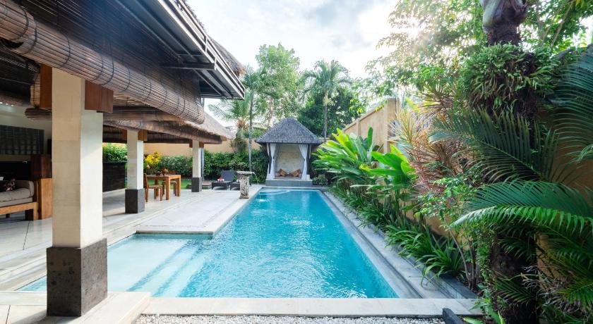 Image of Villa with Private Pool 4