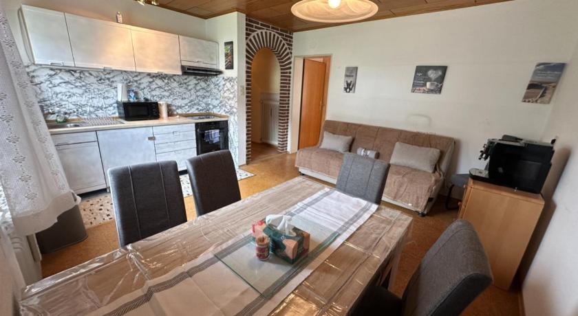 Tabita 1 Apartment with 3 rooms if needed 4 or 5 rooms