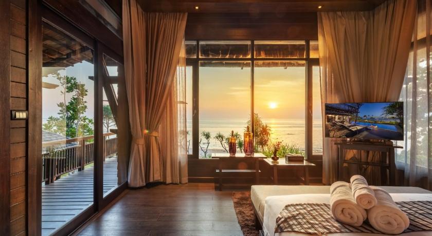Image of Beachfront Jacuzzi Pool Villa Two Bedroom Duplex with Lounge 0