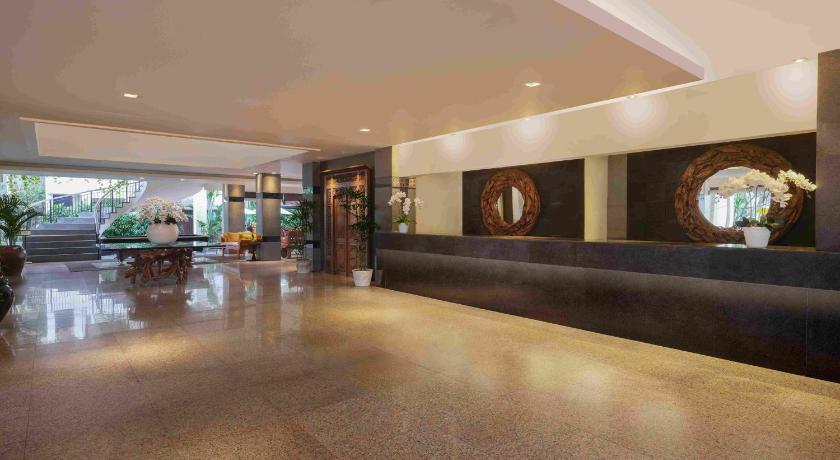 발리 블루-지 리조트 바이 더블-식스 (Blu-Zea Resort by Double-Six) 4성급 호텔 로비