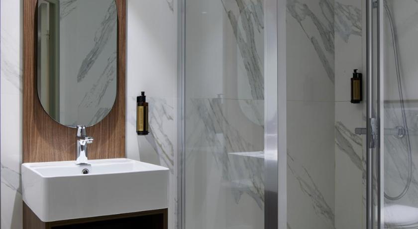 Image of Superior Double Room 5