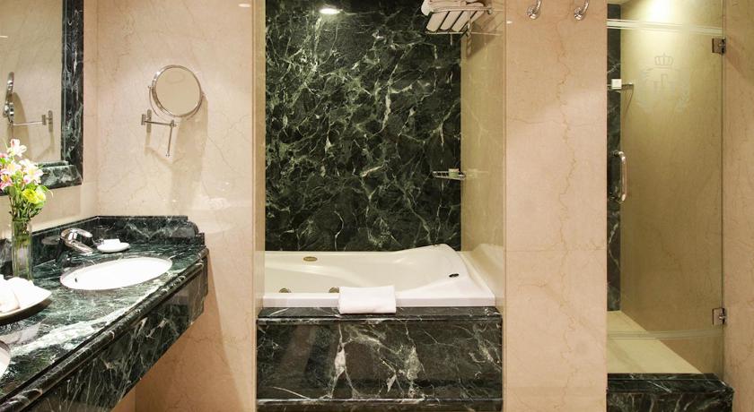 Image of Junior Suite 2