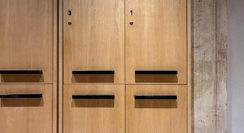 Image of 1 Person in 12-Bed Dormitory - Mixed 13