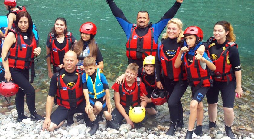 Rafting Camp Tara Center Tri Vodenice photo