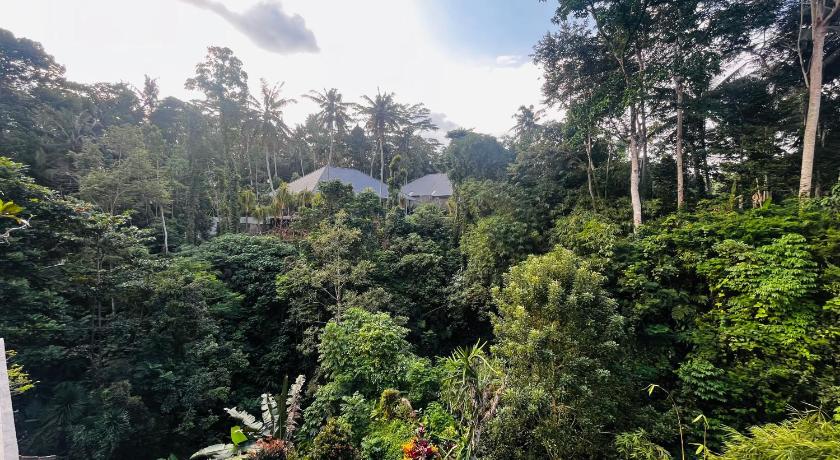 발리 Nadiya Jungle Ubud Home 2성급 게스트하우스 레스토랑