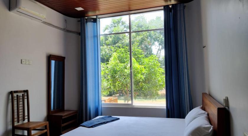 Esha Beach Resort Rooms - image 21
