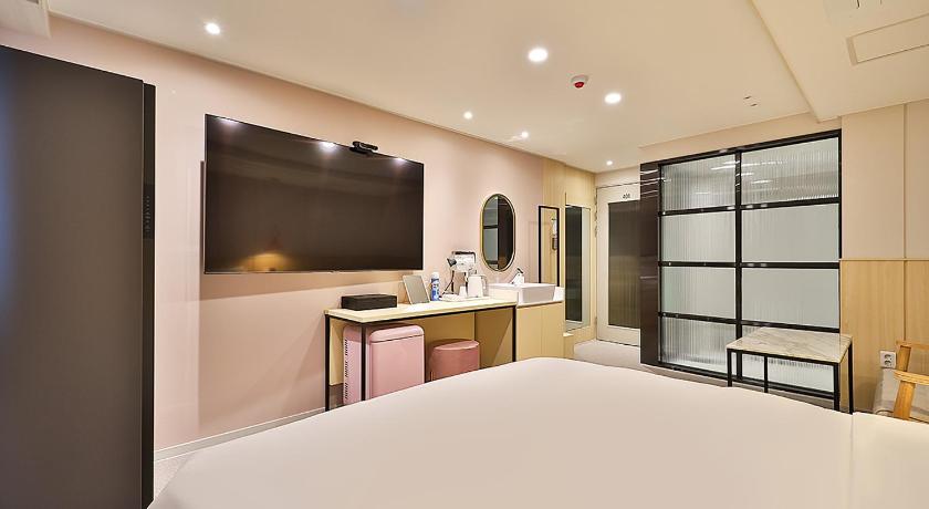 Image of Deluxe Room 17