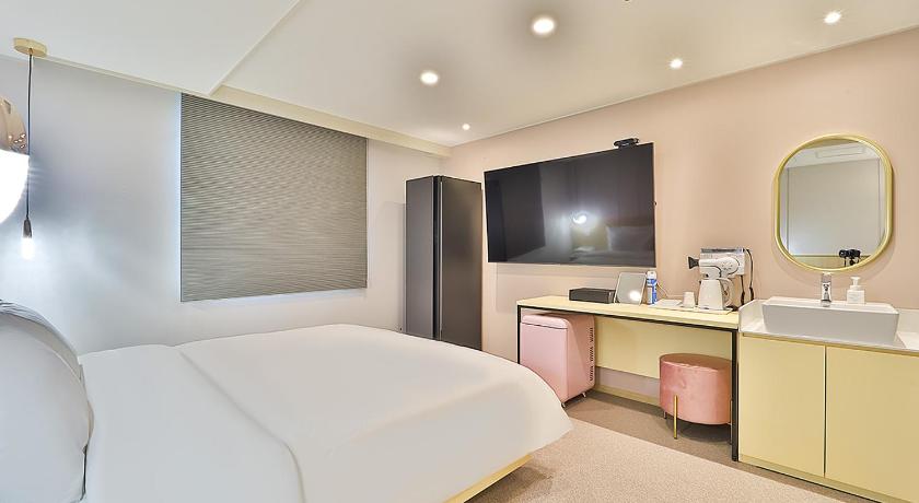 Image of Superior Double Room 7