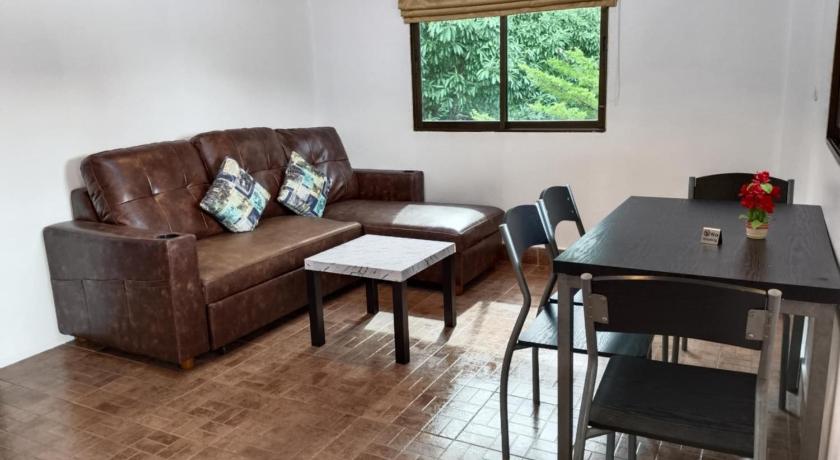Image of Deluxe Apartment 11