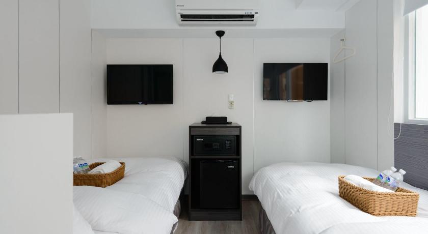標準三人房 - 需共用衛浴 (Standard Triple Room With Shared Bathroom)圖片 3