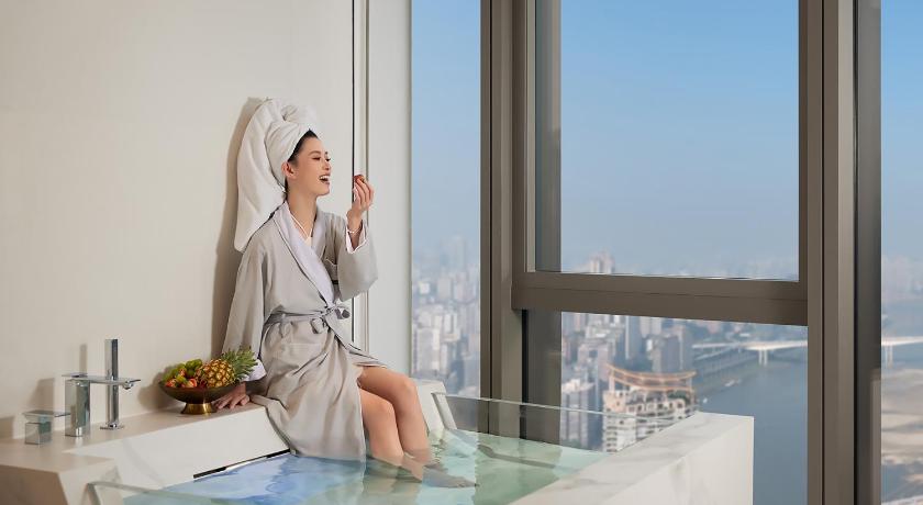 SEYA Panoramic Hotel - Chongqing Raffles Plaza Jiefangbei (Managed by SEYA GROUP) - image 42
