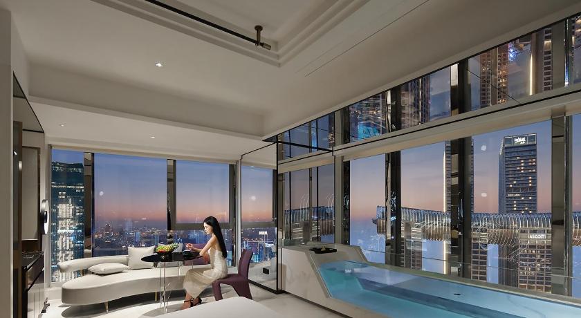 SEYA Panoramic Hotel - Chongqing Raffles Plaza Jiefangbei (Managed by SEYA GROUP)