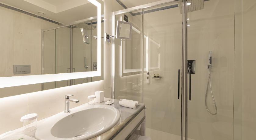 Image of Duplex Suite 8