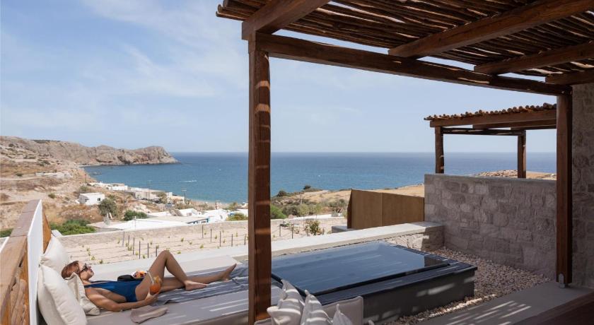 Horizon Suites Milos