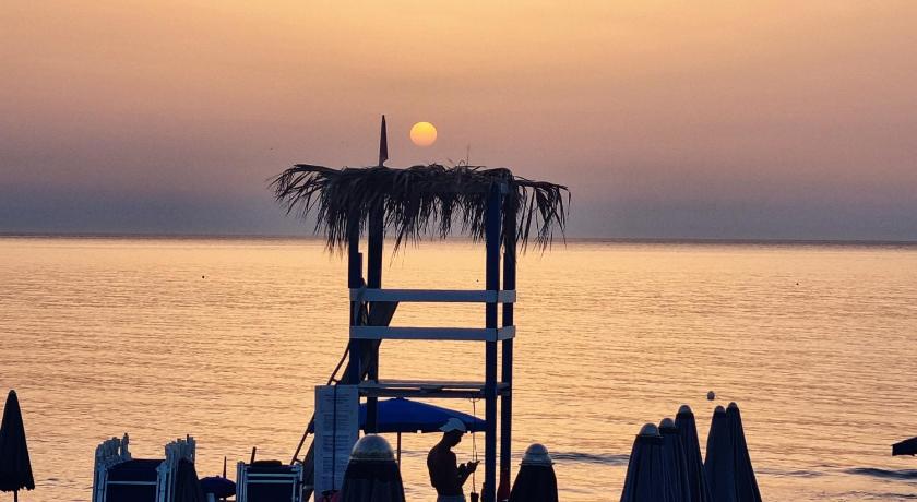 Il Tramonto Dorato